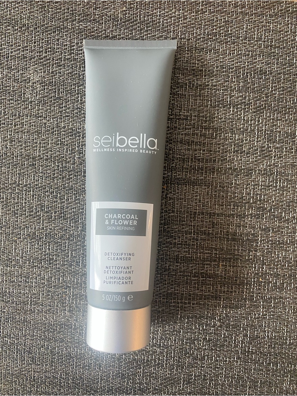 Seibella Charcoal & Flower Skin Refining Mattifying Lotion Niacinamide 1.6oz